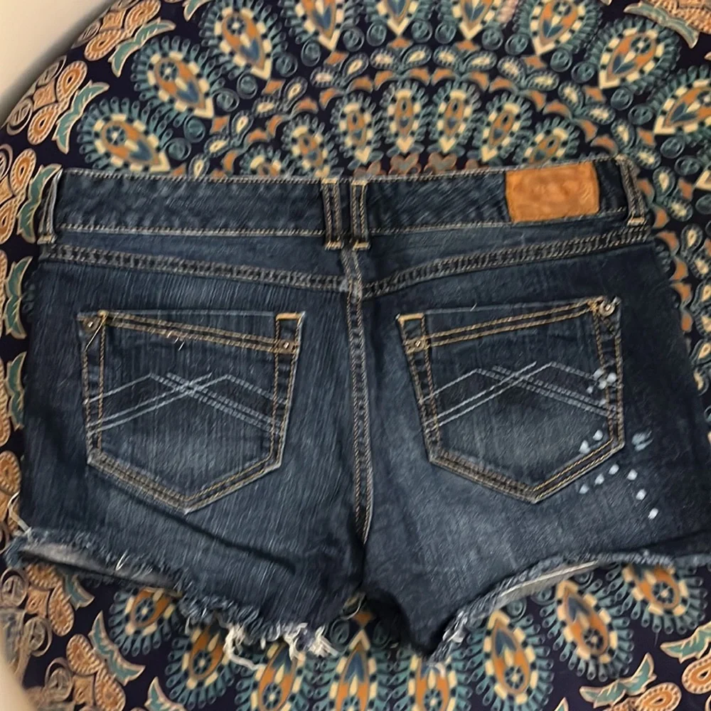 Express Distressed Cut Offs - Picture 3 of 3